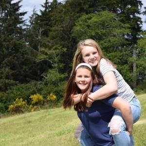 Meet your Posher, Julia